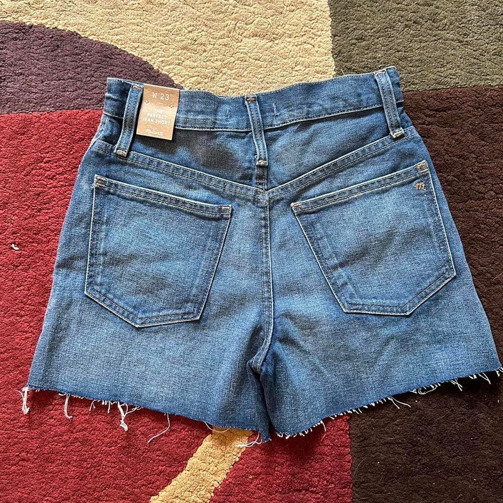 Madewell the perfect jean short NWT size 23